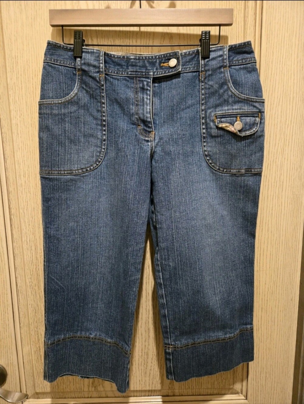 Ann Taylor Loft Capris Sz 8